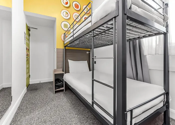 Heeton Concept Hotel - Kensington London
