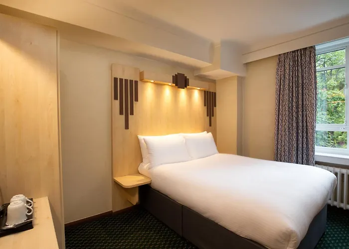 Tavistock Hotel