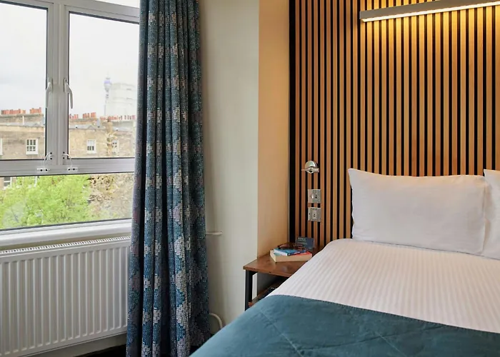 Bedford Hotel